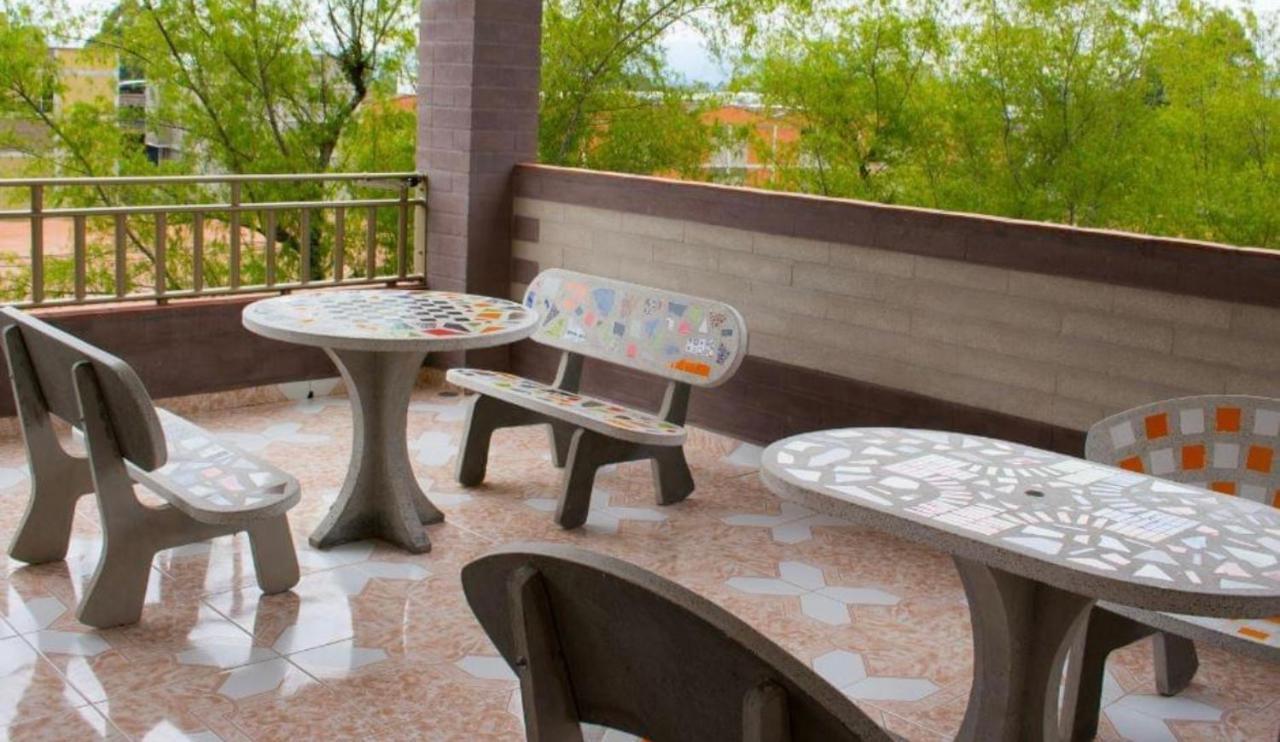Hollywood Paradise Hotel Rionegro Exterior foto